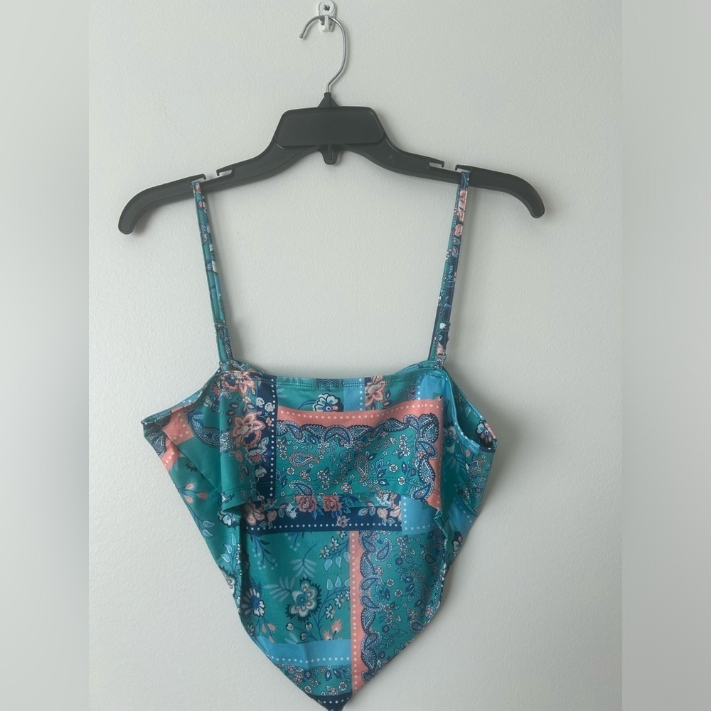 SHEIN crop top size Large - Picture 4 of 5